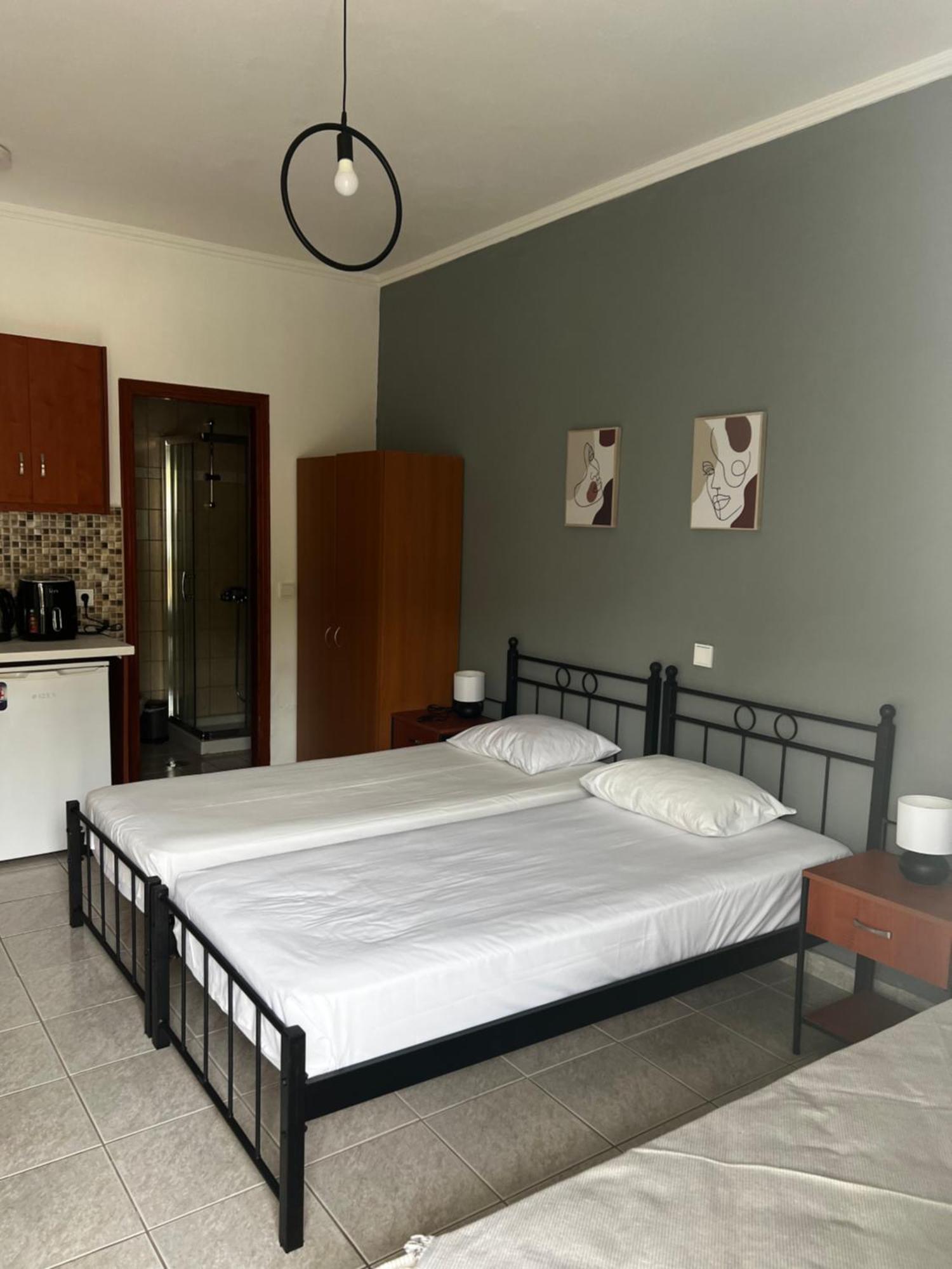 Dionysus Apartments & Studios Сивота Экстерьер фото