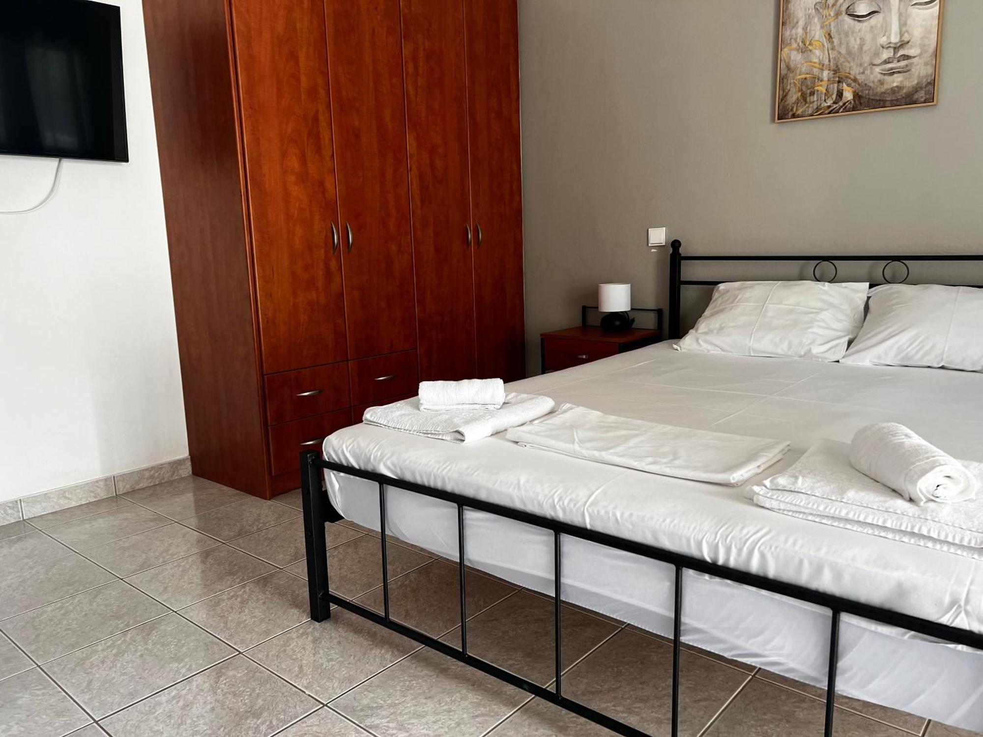 Dionysus Apartments & Studios Сивота Экстерьер фото